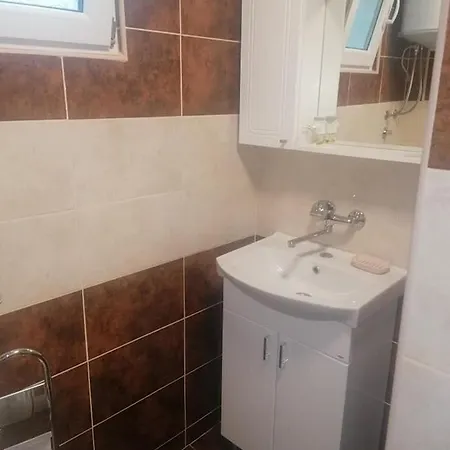 Apartmani Momcilovic Canj Exterior photo